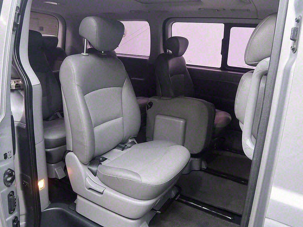 [현대] 그랜드 스타렉스 12인승 왜건 CVX 럭셔리 - 이미지 12