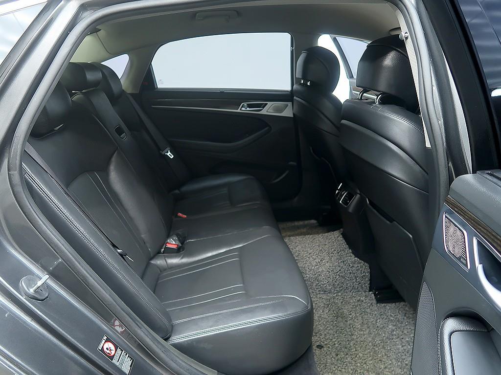 [제네시스] G80 3.3 GDI AWD 프리미엄 럭셔리       (5인승) - 이미지 12