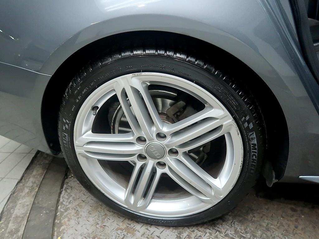 [아우디] 뉴 A4 30 TDI 리미티드 에디션 - 이미지 8