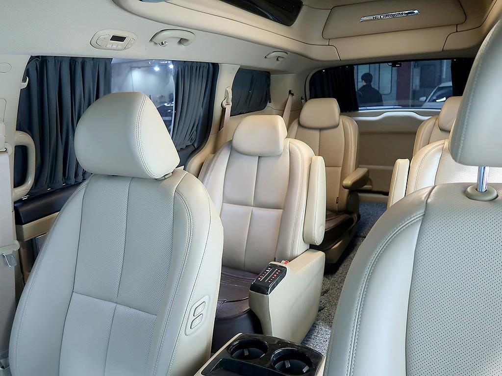 [기아] 더 뉴 카니발 가솔린 9인승 하이리무진 노블레스 스페셜 - 이미지 13