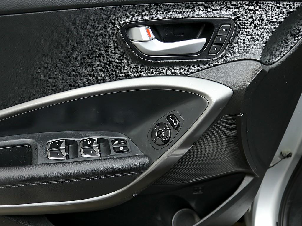 [현대] 맥스크루즈 R2.2 4WD 익스클루시브 - 이미지 14