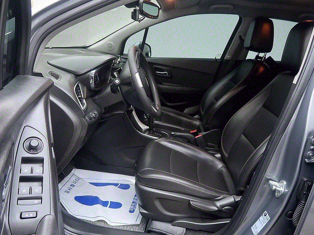 [쉐보레] 더뉴트랙스 가솔린 1.4 LT 코어 - 이미지 11