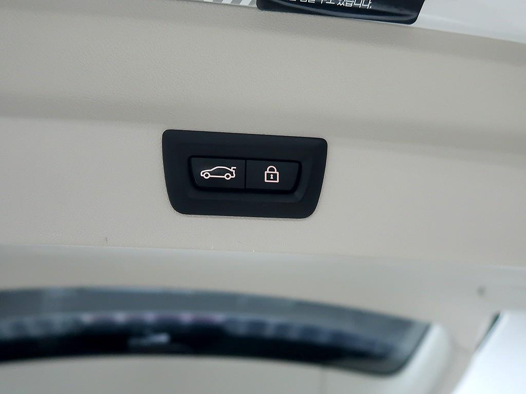 [BMW] X3 (G01) xDrive 20i xLine - 이미지 16