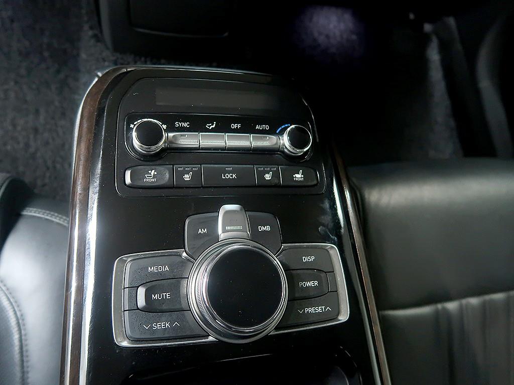 [제네시스] EQ900 3.8 GDI AWD 럭셔리 - 이미지 17