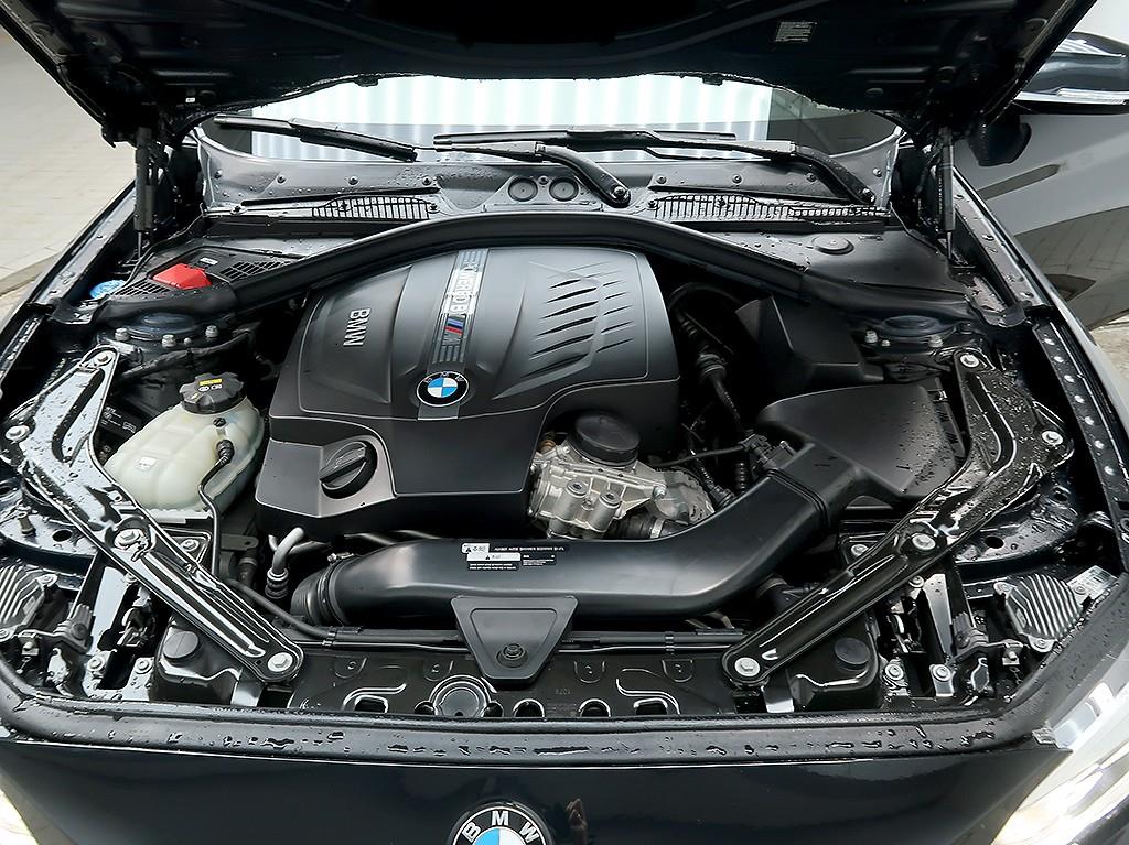 [BMW] M2 (F87) 쿠페        (4인승) - 이미지 8