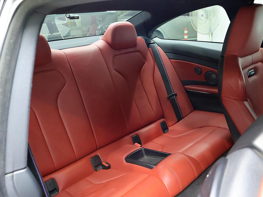 [BMW] M4 (F82) 쿠페 컴패티션        (4인승) - 이미지 12