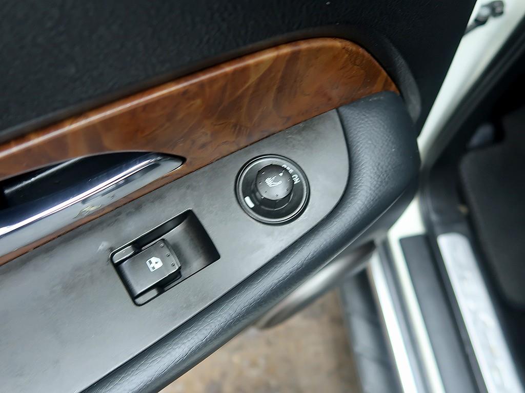 [KG모빌리티(쌍용) ] 렉스턴W 2.2 4WD RX7 럭셔리       (5인승) - 이미지 18