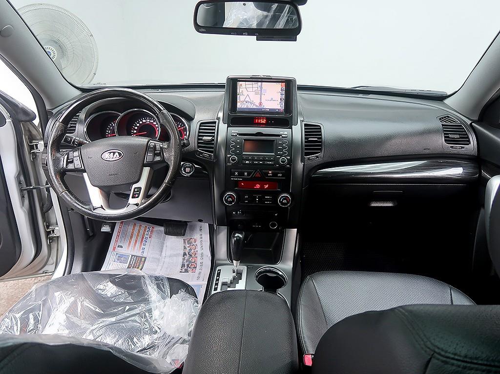 [기아] 쏘렌토 R 디젤 2WD 2.2 TLX 최고급형 - 이미지 5