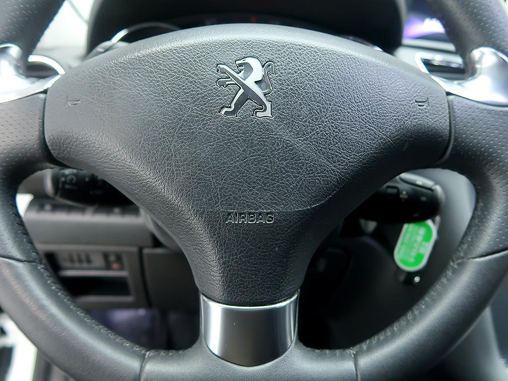 [푸조] 3008 1.6 e-HDI Active - 이미지 15