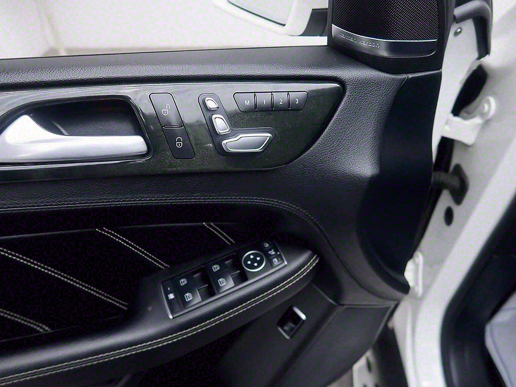 [벤츠] GLE 클래스 W166 GLE 63 AMG 4MATIC - 이미지 14