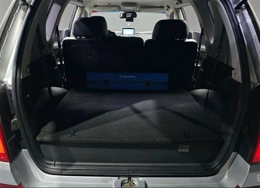 [KG모빌리티(쌍용) ] 렉스턴W 2.0 4WD 어드벤처 60th 에디션 - 이미지 20