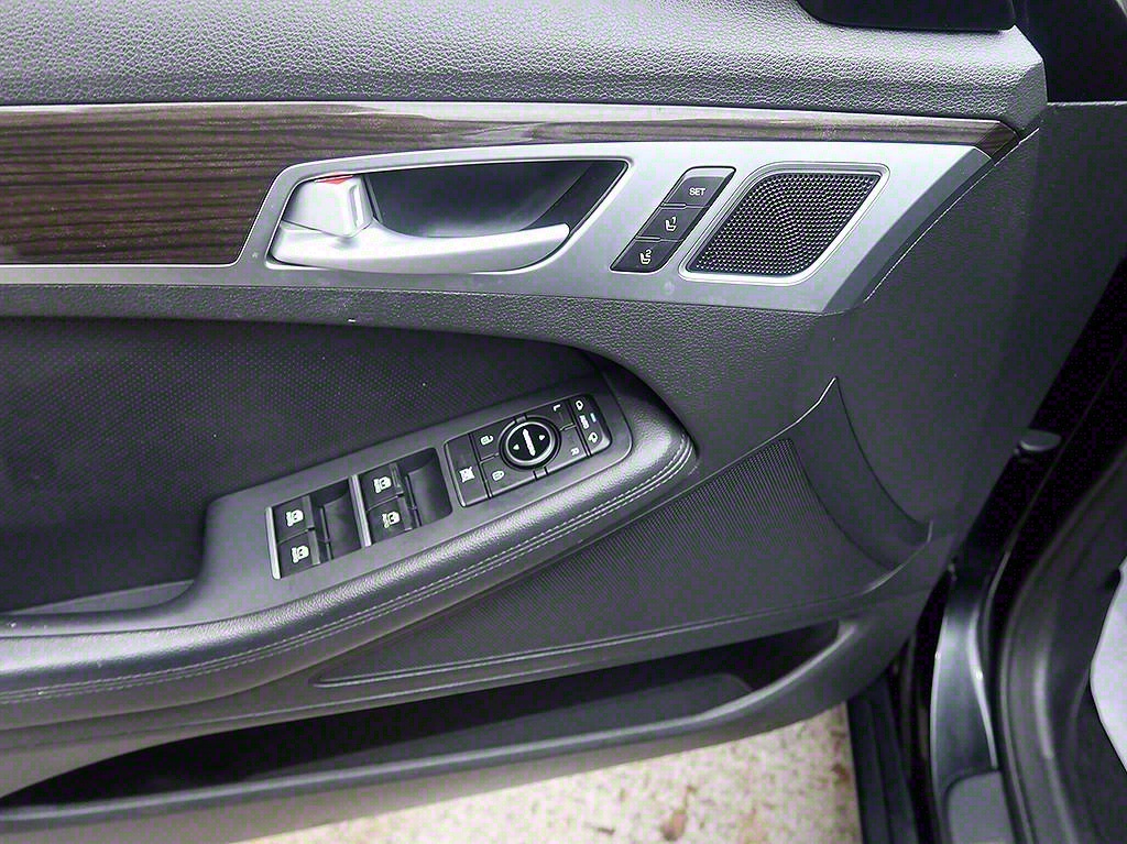 [제네시스] G80 3.3 GDI AWD 럭셔리       (5인승) - 이미지 15