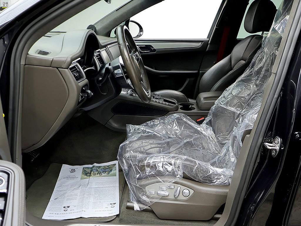 [포르쉐] 마칸 가솔린 3.6 터보 - 이미지 11