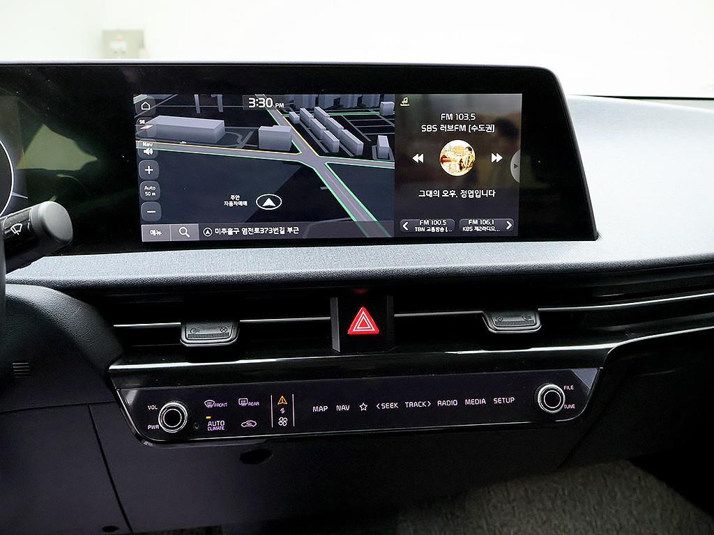 [기아] EV6 롱레인지 AWD 라이트 - 이미지 9