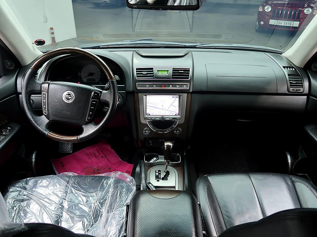 [KG모빌리티(쌍용) ] 렉스턴W 2.0  4WD 노블레스 - 이미지 5