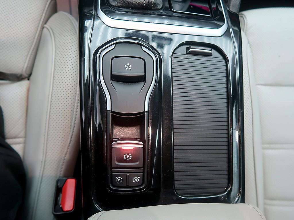 [르노코리아(삼성)] SM6 LPG 2.0 LPe RE(장애인용) - 이미지 13