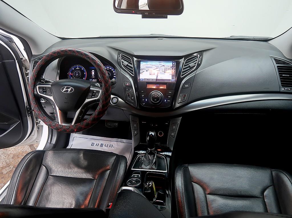 [현대] i40Saloon 1.7 VGT PREMIUM - 이미지 5
