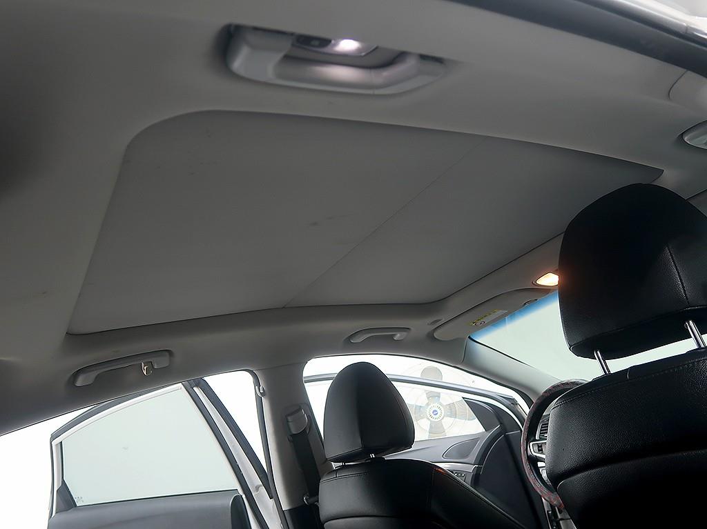 [현대] i40Saloon 1.7 VGT PREMIUM - 이미지 13