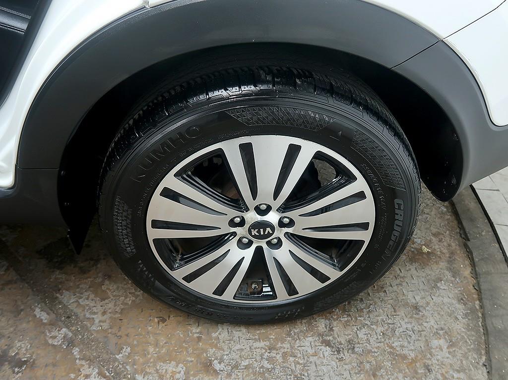 [기아] 더 뉴 스포티지 R 디젤 2WD 트렌디 - 이미지 8