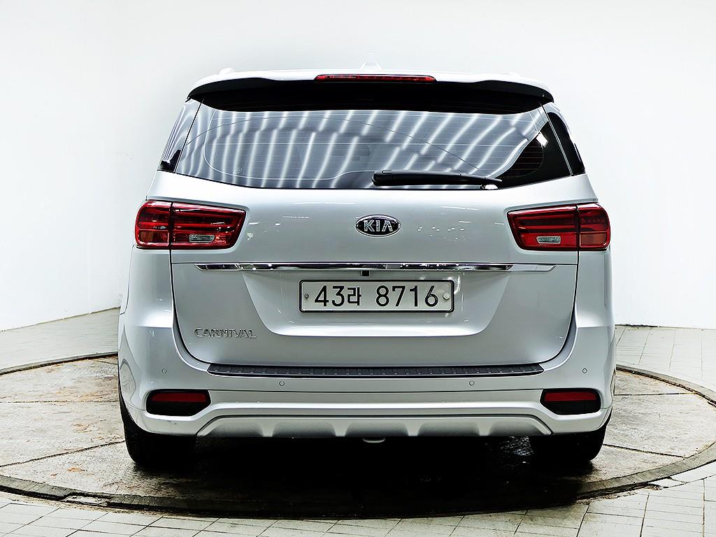 [기아] 더 뉴 카니발 디젤 9인승 노블레스 스페셜 - 이미지 3