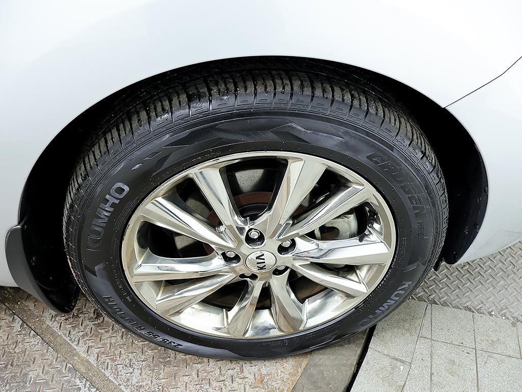 [기아] 더 뉴 카니발 디젤 9인승 노블레스 스페셜 - 이미지 8