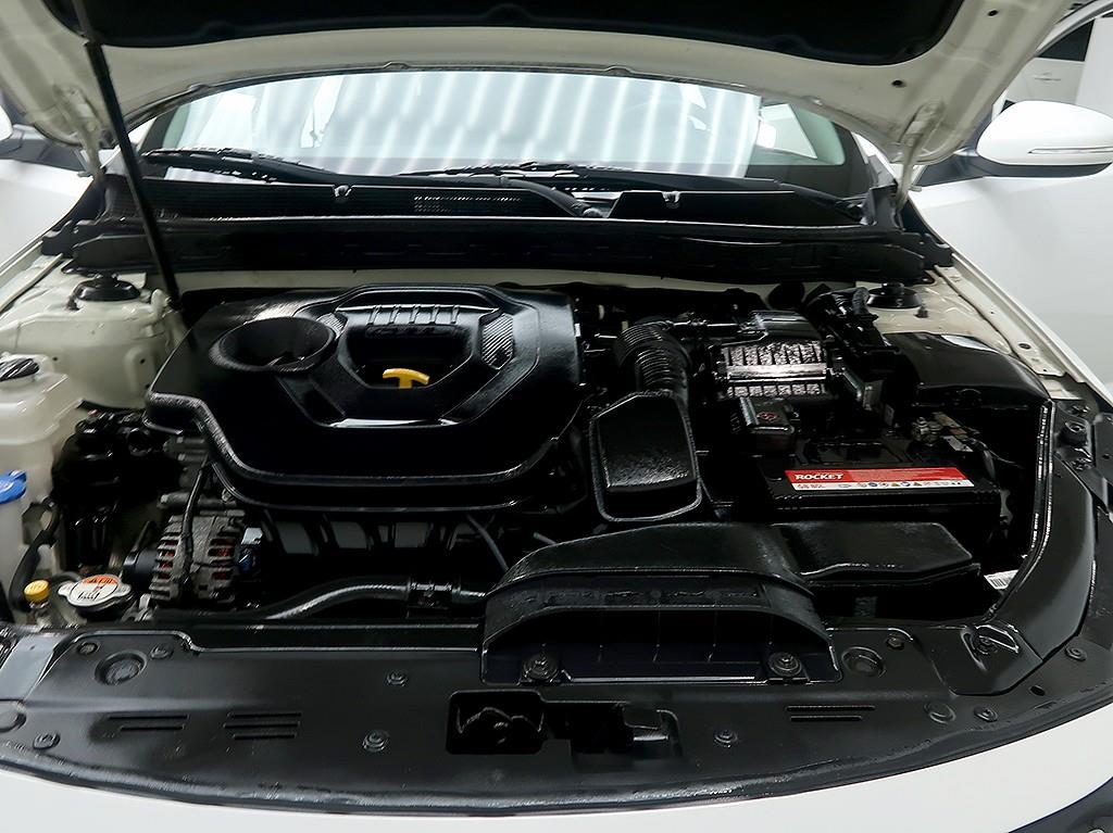 [기아] 더 뉴 K5 2.0 트랜디 - 이미지 8