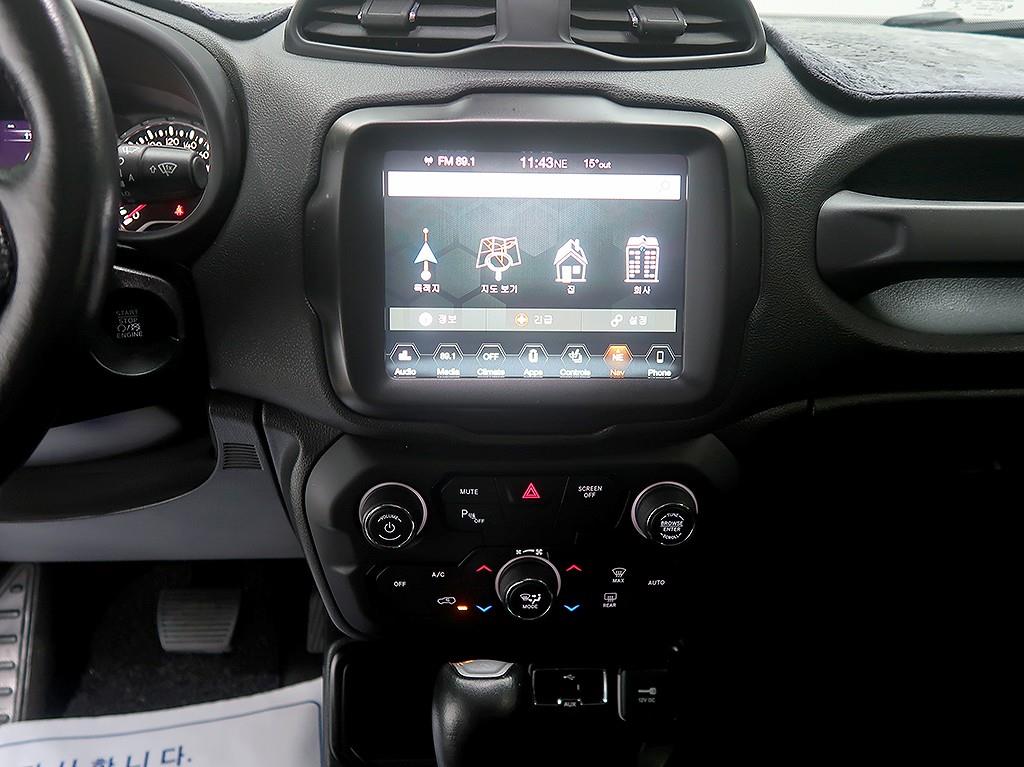 [지프] 레니게이드 2.4 론지튜드 하이 - 이미지 9