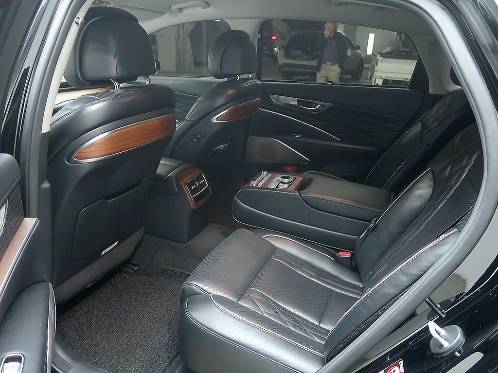 [기아] 더 K9 3.3 T-GDI AWD 마스터즈 Ⅲ       (5인승) - 이미지 12