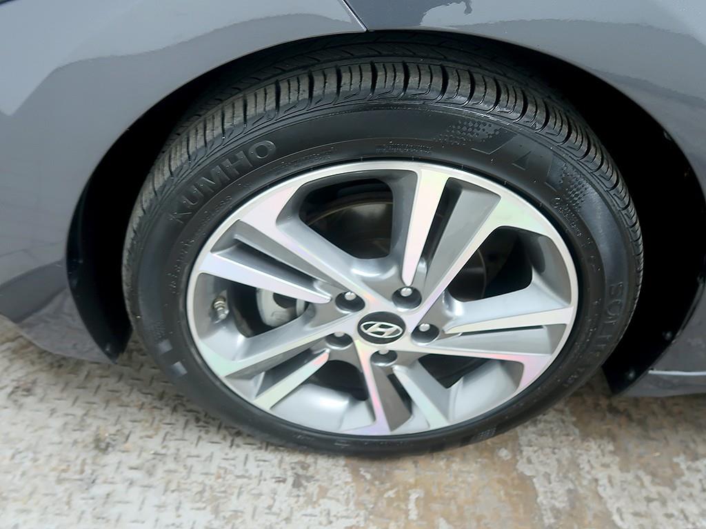 [현대] 아반떼 AD 1.6 e-VGT 프리미엄 - 이미지 7