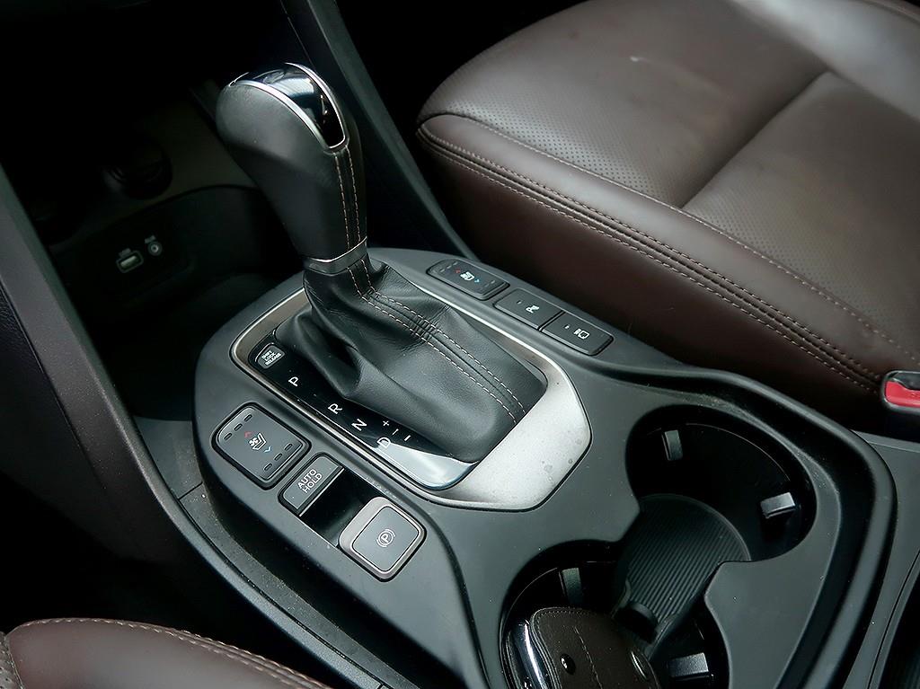 [현대] 더뉴맥스크루즈 3.3 V6 GDI 4WD 프레스티지       (7인승) - 이미지 10