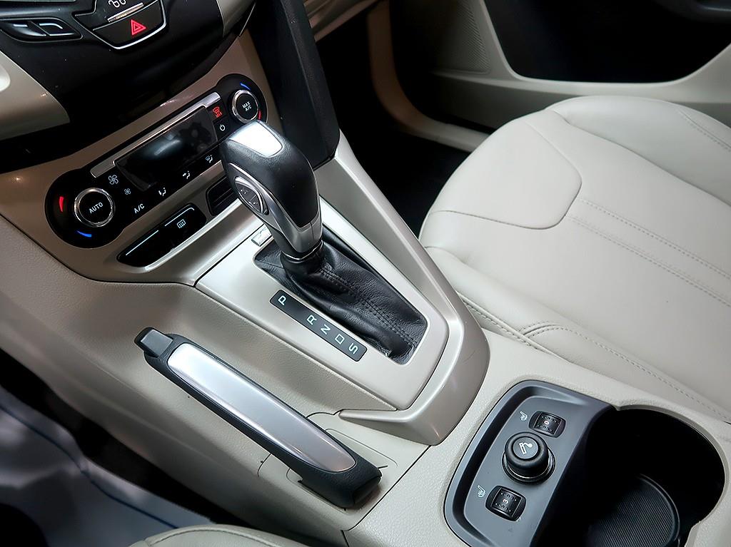 [포드] 포커스 2.0 SEL - 이미지 10