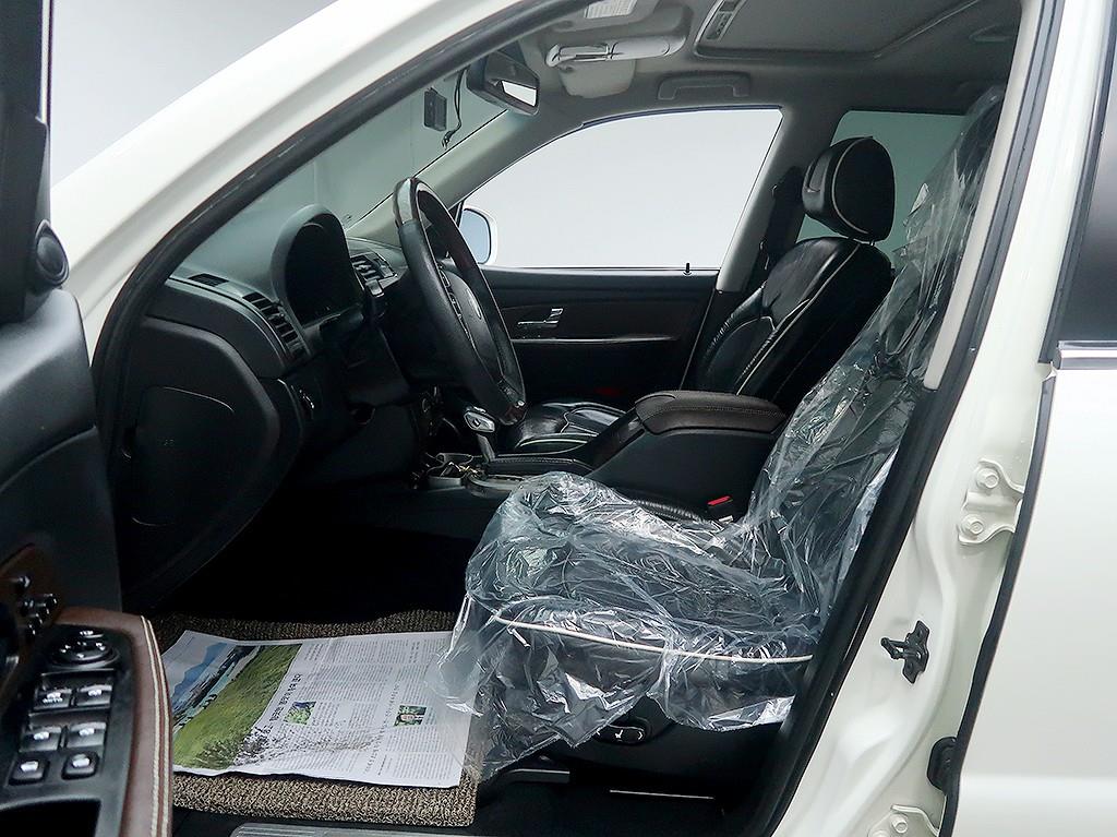 [KG모빌리티(쌍용) ] 렉스턴W 2.0  4WD 노블레스        (7인승) - 이미지 11