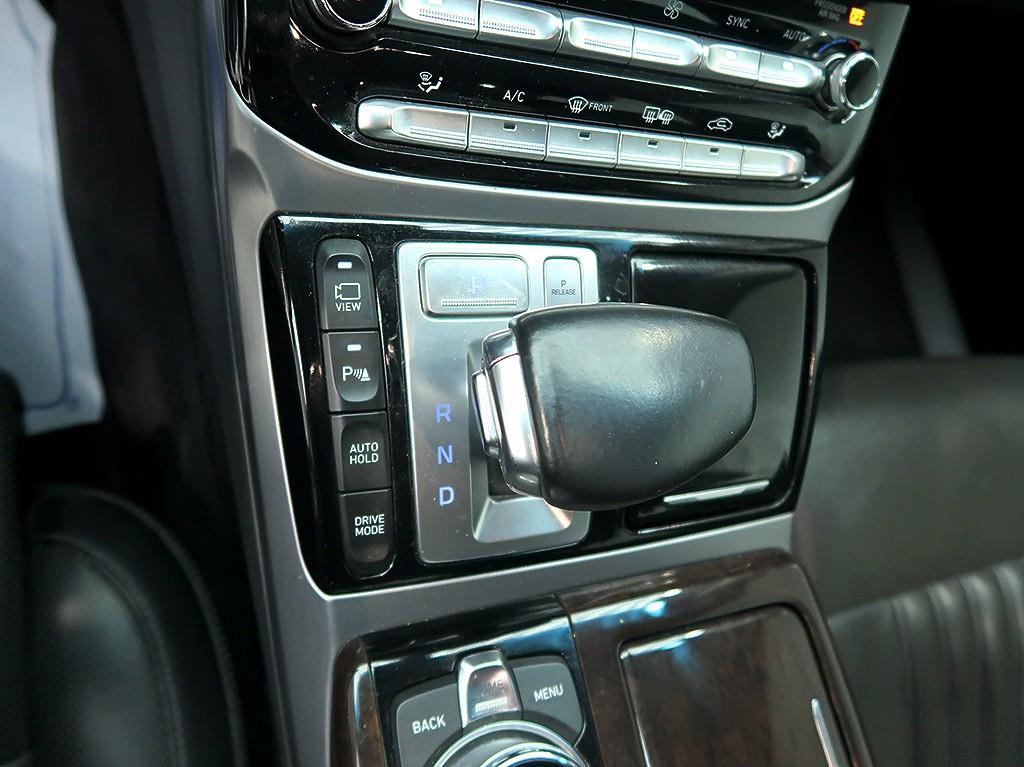 [제네시스] EQ900 3.8 GDI AWD 프리미엄 럭셔리       (5인승) - 이미지 10