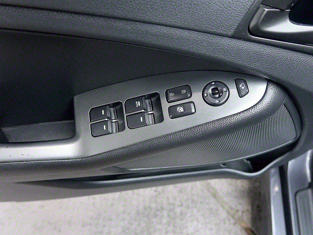 [기아] 더 뉴 K5 2.0 럭셔리 기본형       (5인승) - 이미지 13