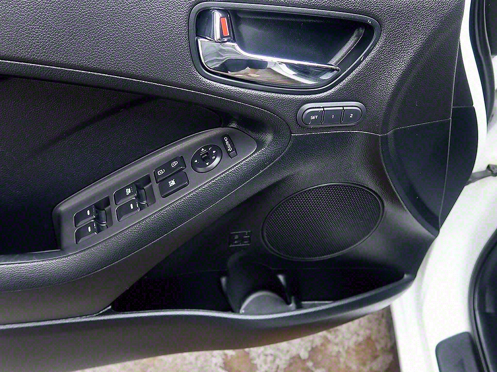 [기아] K3 1.6 GDI 노블레스 - 이미지 14