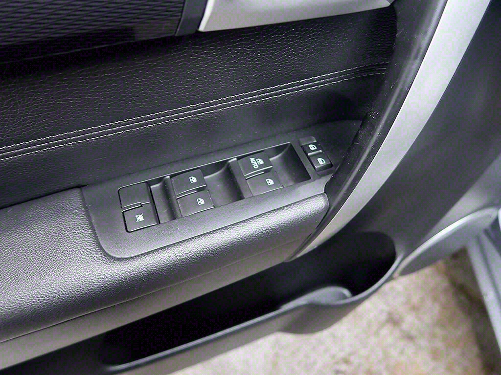 [쉐보레] 캡티바 2.0 2WD LT 프리미엄 - 이미지 15