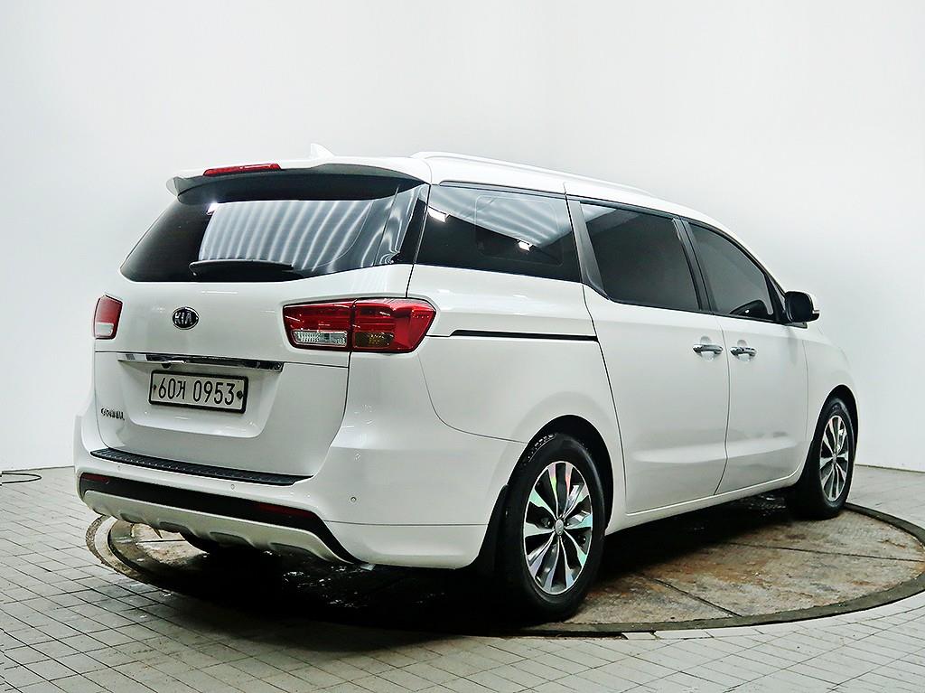 [기아] 올 뉴 카니발 디젤 9인승 럭셔리 - 이미지 4