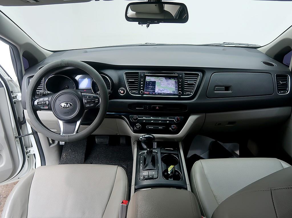 [기아] 올 뉴 카니발 디젤 9인승 럭셔리 - 이미지 5