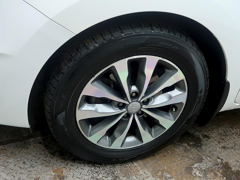 [기아] 올 뉴 카니발 디젤 9인승 럭셔리 - 이미지 8