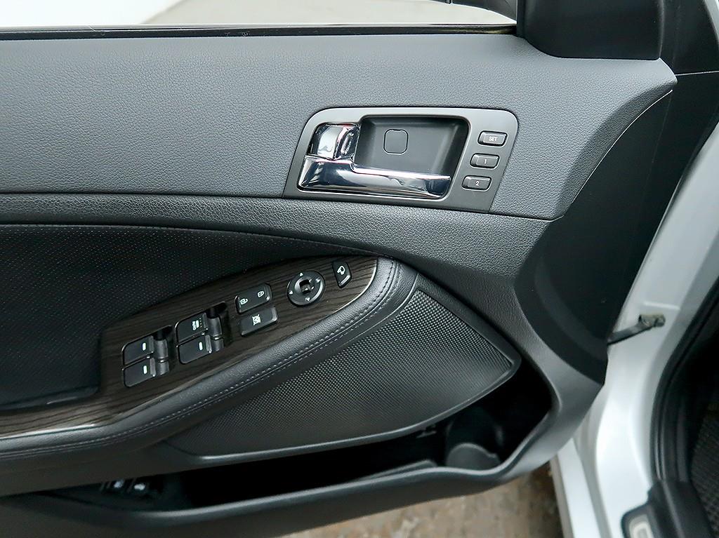 [기아] K5 2.0 프레스티지 브라운 - 이미지 17