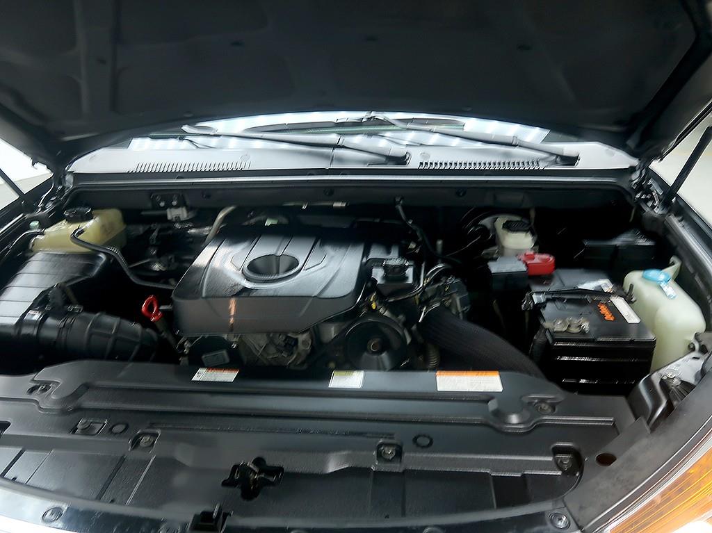 [KG모빌리티(쌍용) ] 코란도투리스모 4WD LT 9인승 - 이미지 6