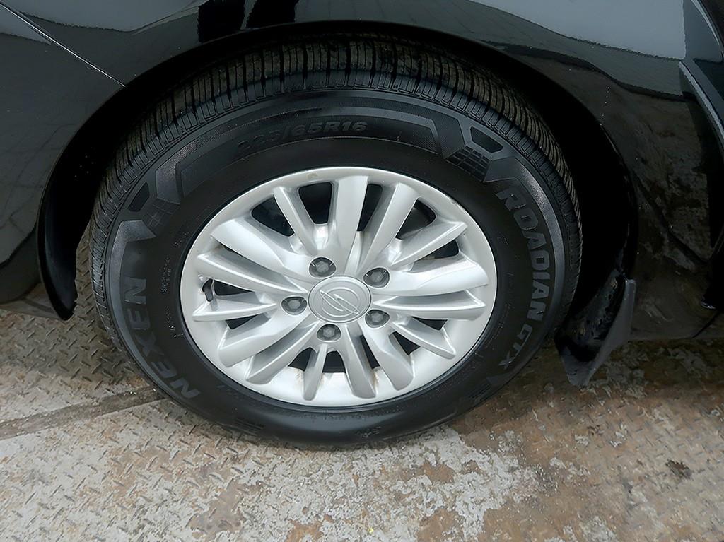 [KG모빌리티(쌍용) ] 코란도투리스모 4WD LT 9인승 - 이미지 8