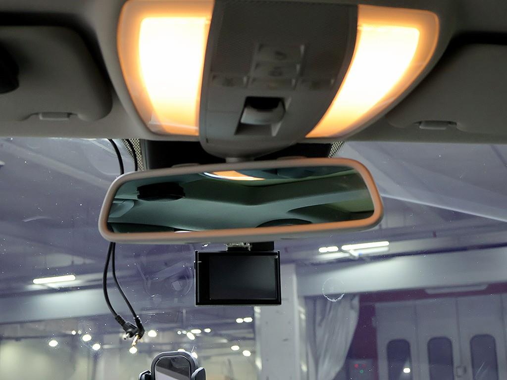 [벤츠] C클래스 W204 C220 CDI 아방가르드 - 이미지 16