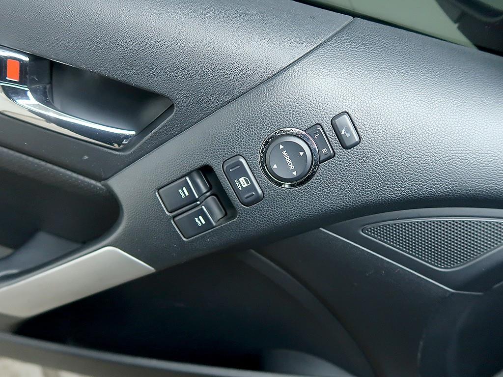 [현대] 제네시스쿠페 380 - 이미지 13