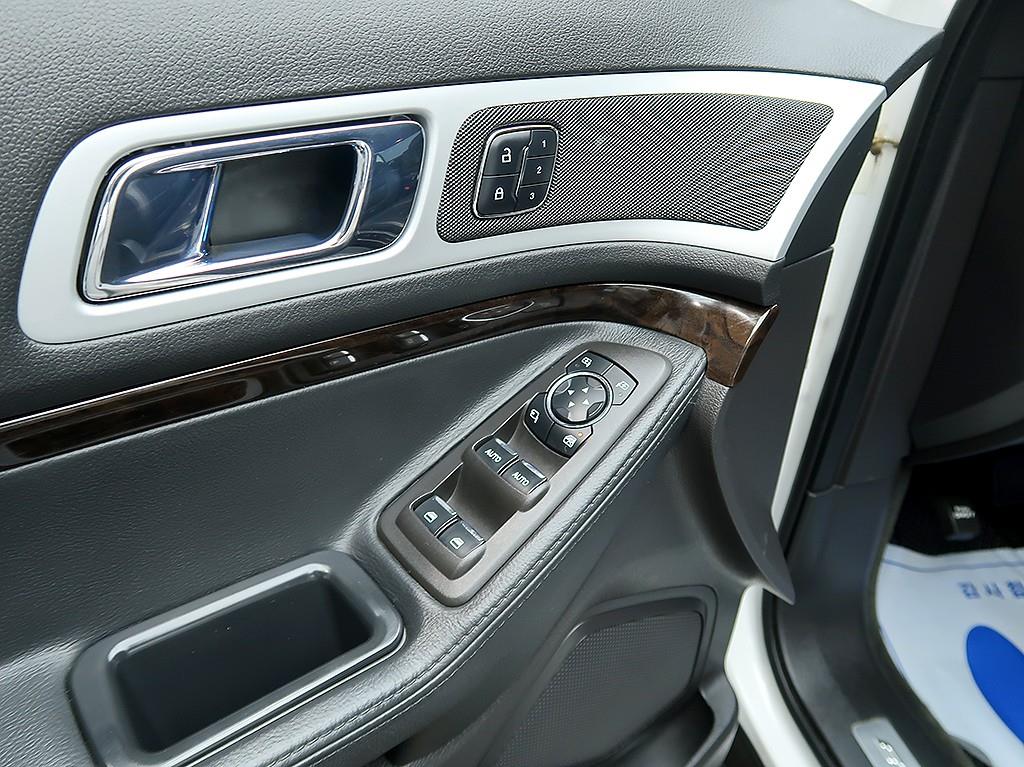 [포드] 익스플로러 3.5 리미티드 4WD - 이미지 15