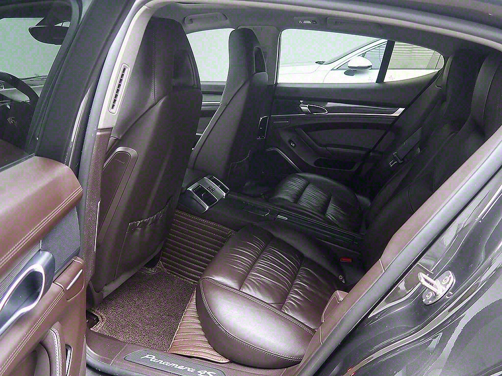 [포르쉐] 파나메라 4.8 4S        (5인승) - 이미지 12