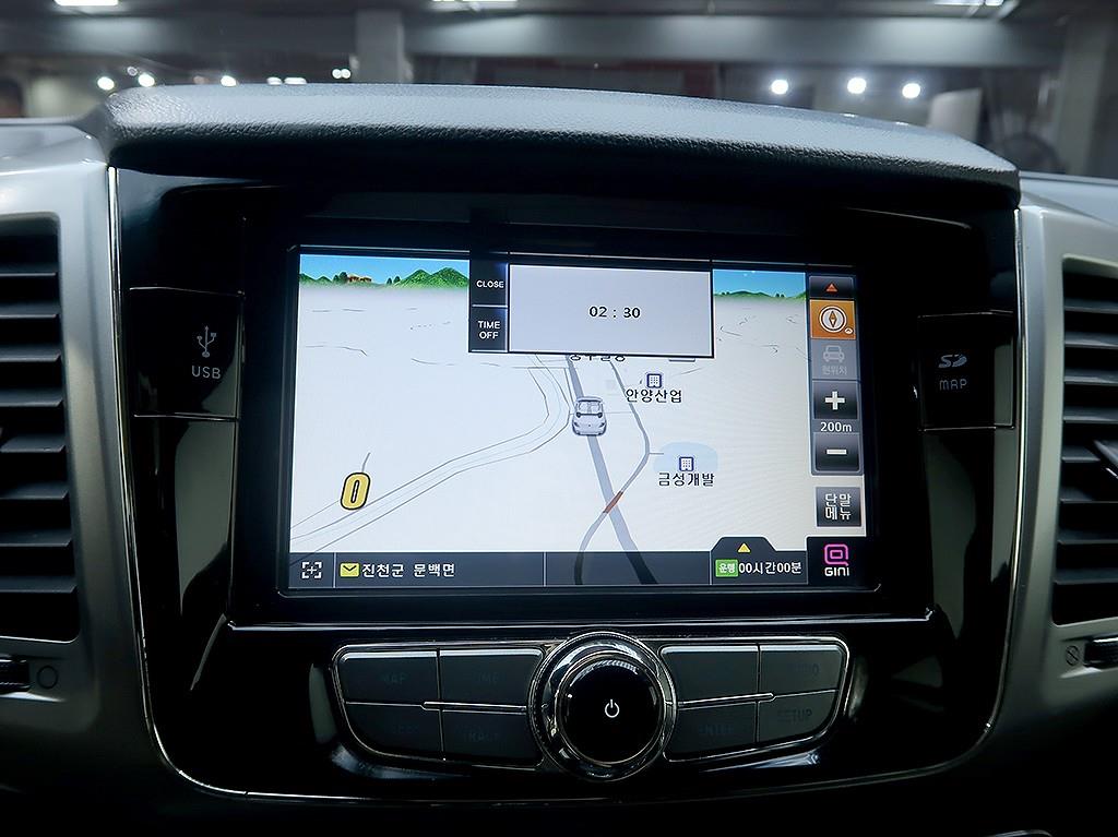 [KG모빌리티(쌍용) ] 렉스턴 스포츠 4WD 디젤 2.2 노블레스 - 이미지 15