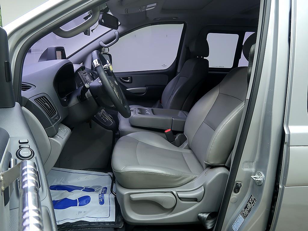 [현대] 그랜드 스타렉스 12인승 왜건 CVX 럭셔리       (12인승) - 이미지 11