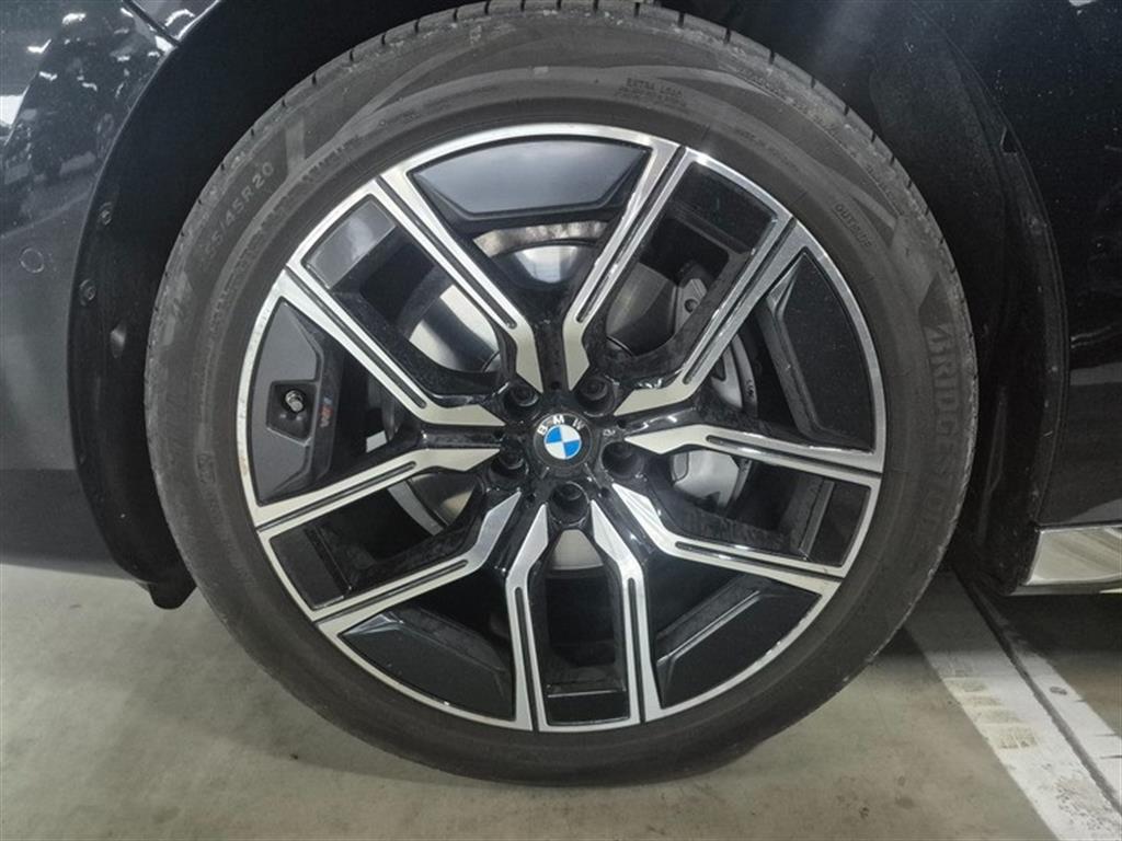[BMW] 7시리즈 (G70) 740d xDrive M 스포츠 - 이미지 19