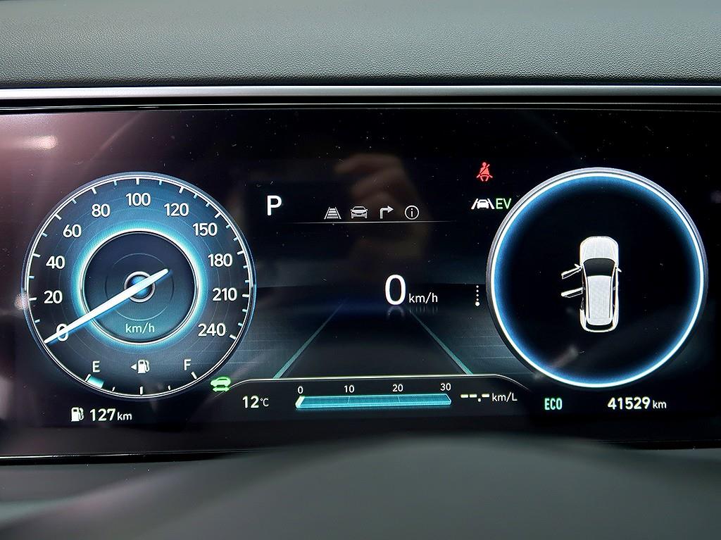 [현대] 투싼 하이브리드(NX4) 2WD 인스퍼레이션 - 이미지 6